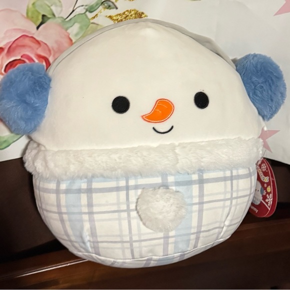 Squishmallows Other - Squishmallows Blue and White Snowman Plush